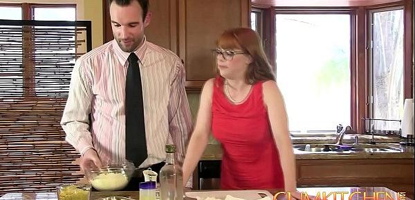  CUM KITCHEN Redhead Penny Pax gets fucked with a thick dick while cooking